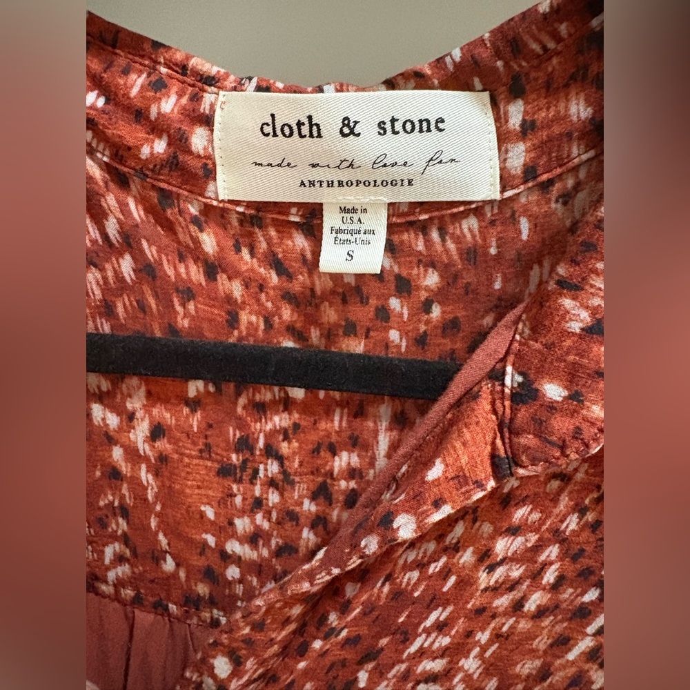 Anthropologie Cloth & Stone Red Button Down Shirt with Notched Collar - Picture 2 of 3